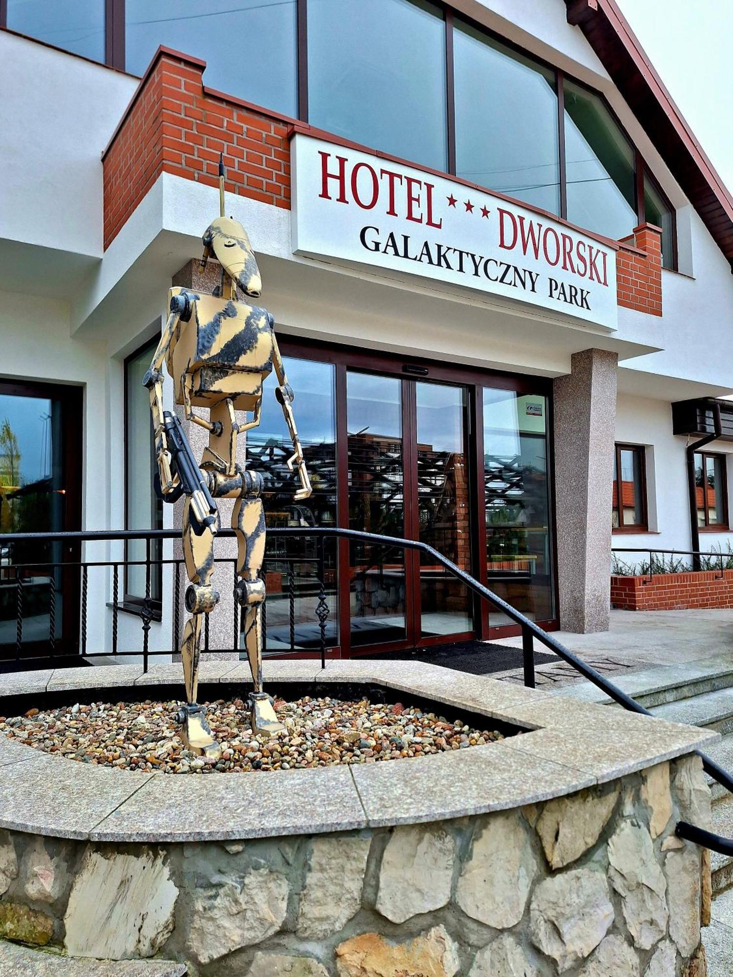 Hotel Dworski Galaktyczny Park Warzymice Esterno foto